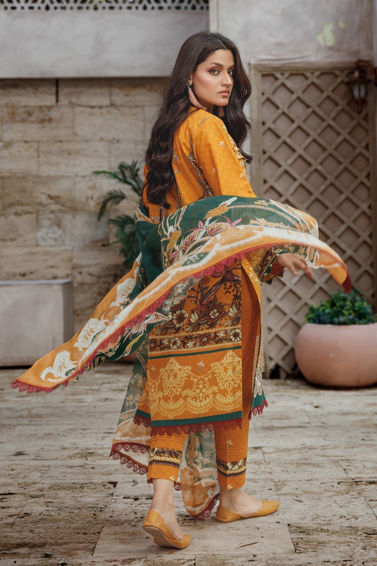 Dastaan - Cambric 3Pcs Unstitch Suit - Tasneem Fabrics